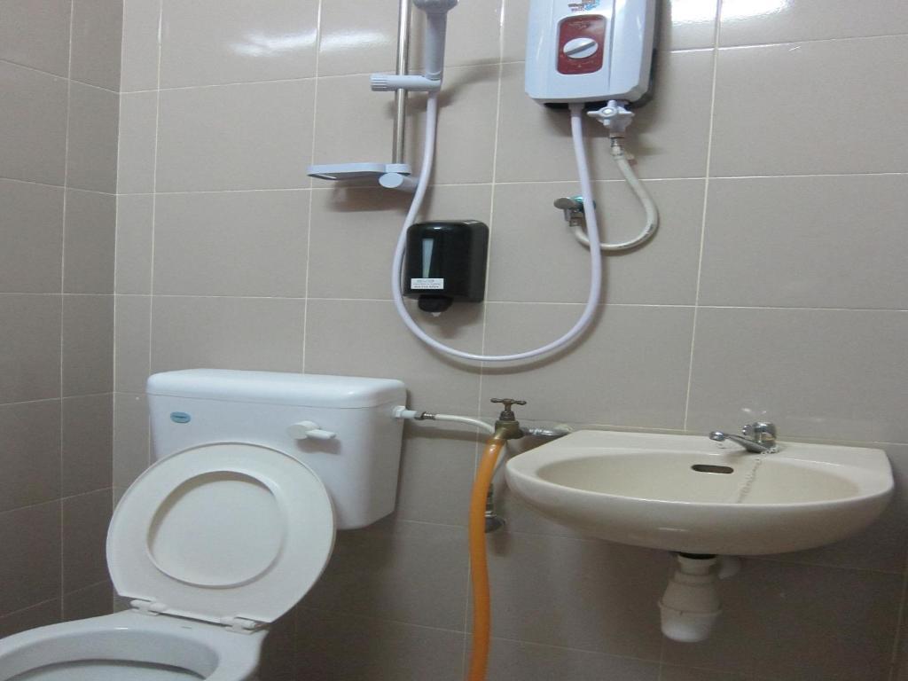 Skudai Baru Hotel Johor Bahru Bagian luar foto